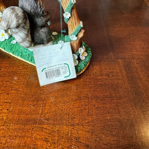 Charming Tails by Fitz and Floyd 6” The Alter Of Love Racoon Love Couple Forever - Picture 8 of 9